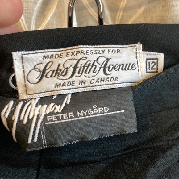 Saks Fifth Avenue skirt - Picture 3 of 10